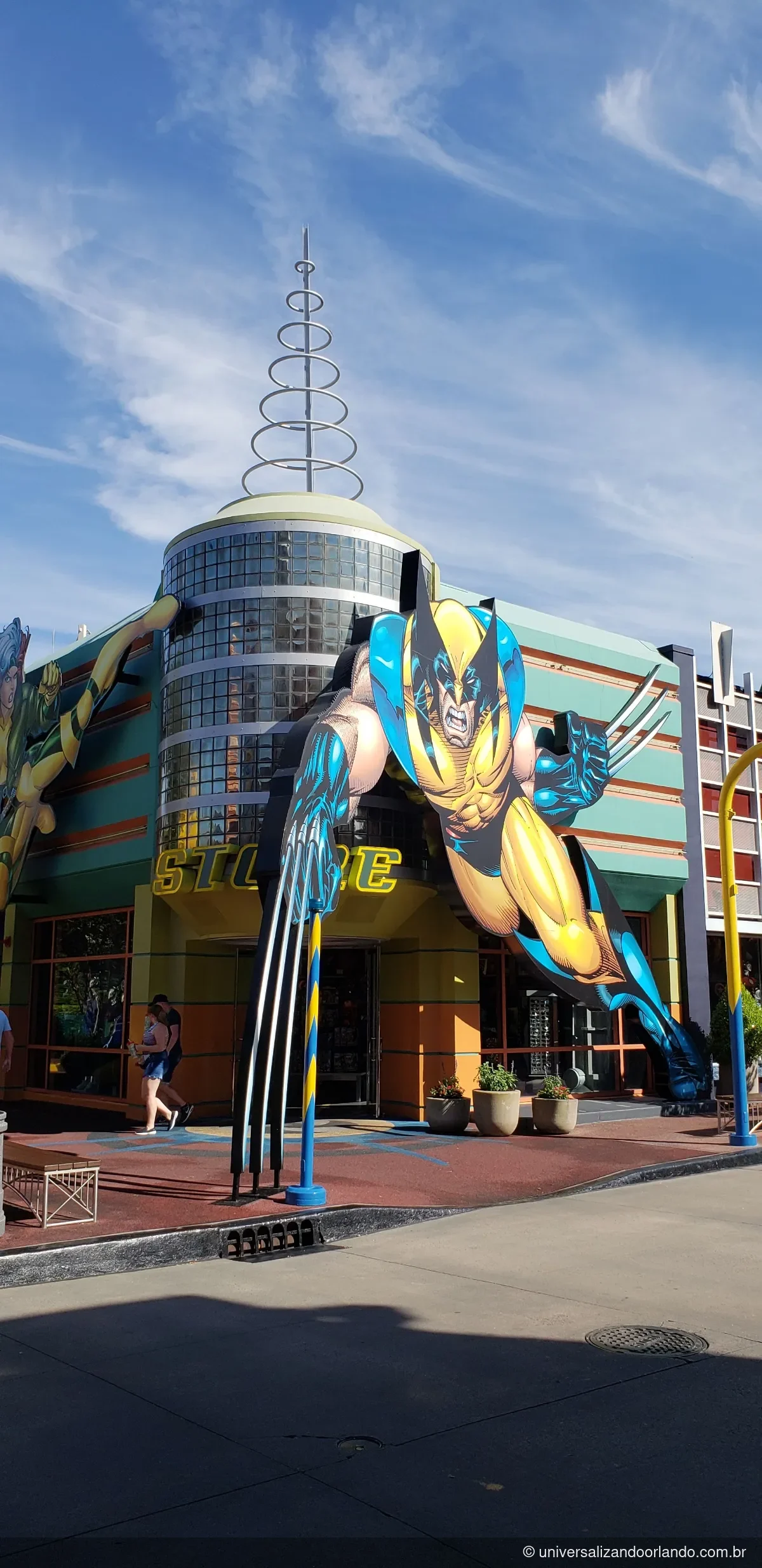 Mural de super-herói na Marvel Super Hero Island, um dos segredos do Islands of Adventure